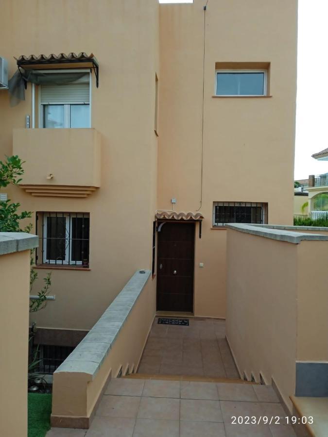 Cozy Apartment IV In Torreblanca フエンヒロラ エクステリア 写真