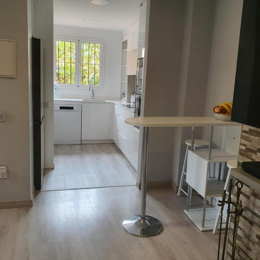 Cozy Apartment IV In Torreblanca フエンヒロラ エクステリア 写真